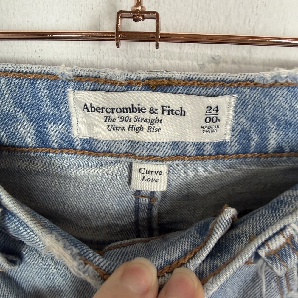 Abercrombie Fitch 90s Straight Ultra High Rise Women's Jeans Split Hem 24/00s - Picture 12 of 16